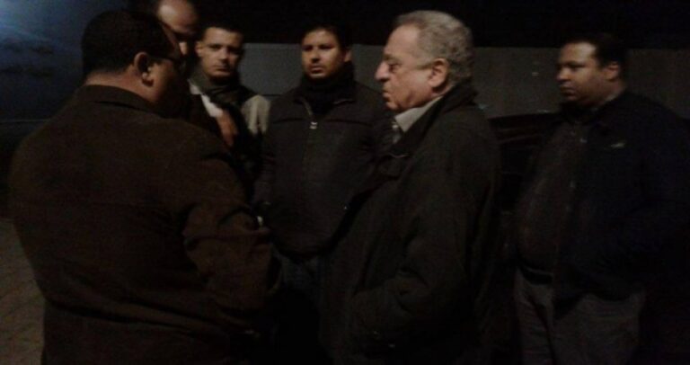 “زيان” ومحامون وهؤلاء مرابطون أمام مقر الشرطة الوطنية تضامنا مع “بوعشرين” وهذه التفاصيل